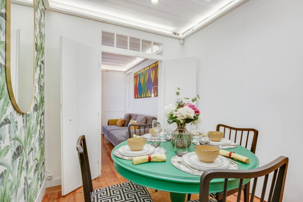 Golden Cage Chiado - Charm Historic And Cozy Διαμέρισμα Lisboa Εξωτερικό φωτογραφία