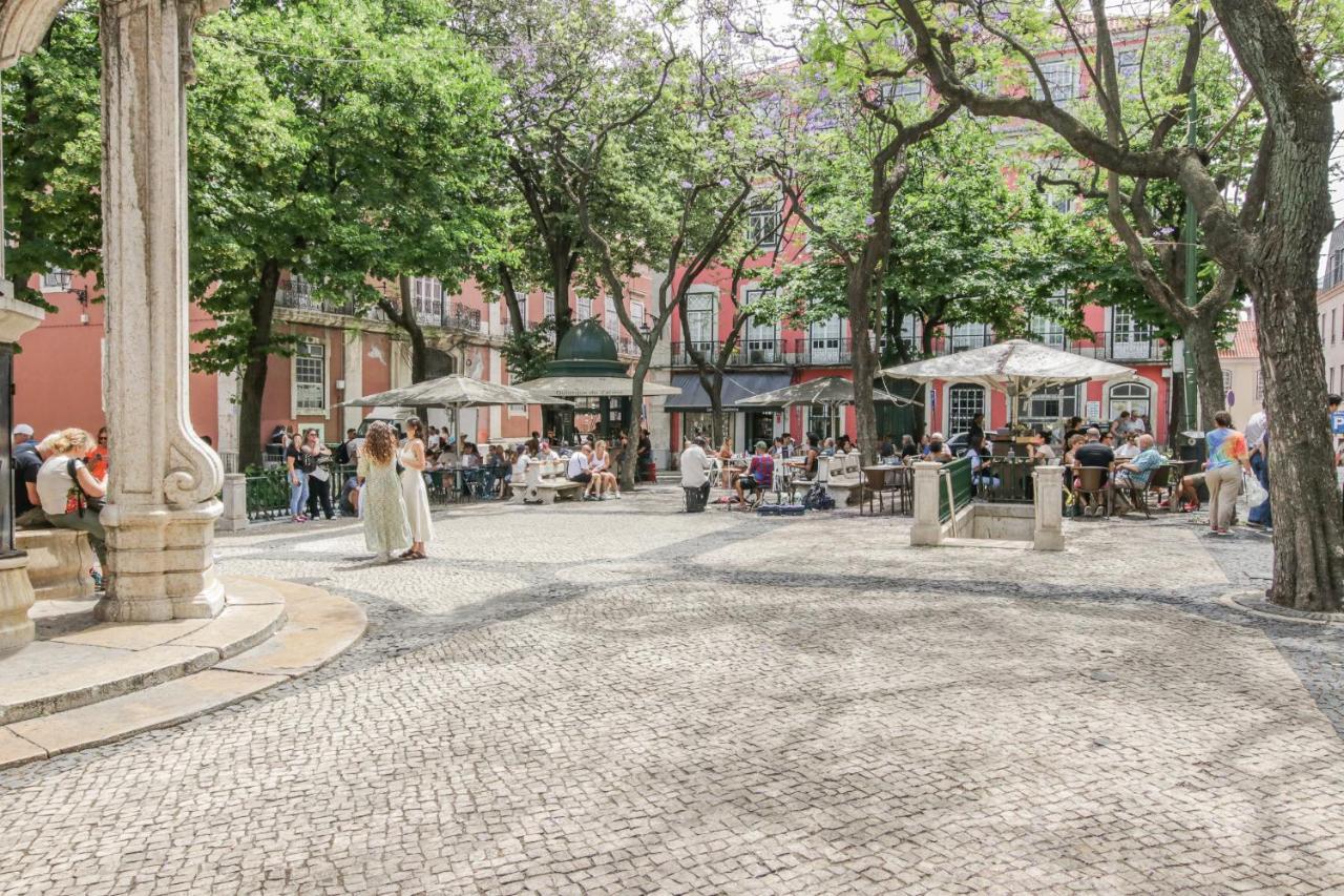 Golden Cage Chiado - Charm Historic And Cozy Διαμέρισμα Lisboa Εξωτερικό φωτογραφία