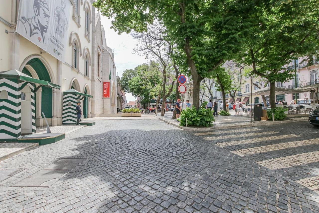 Golden Cage Chiado - Charm Historic And Cozy Διαμέρισμα Lisboa Εξωτερικό φωτογραφία