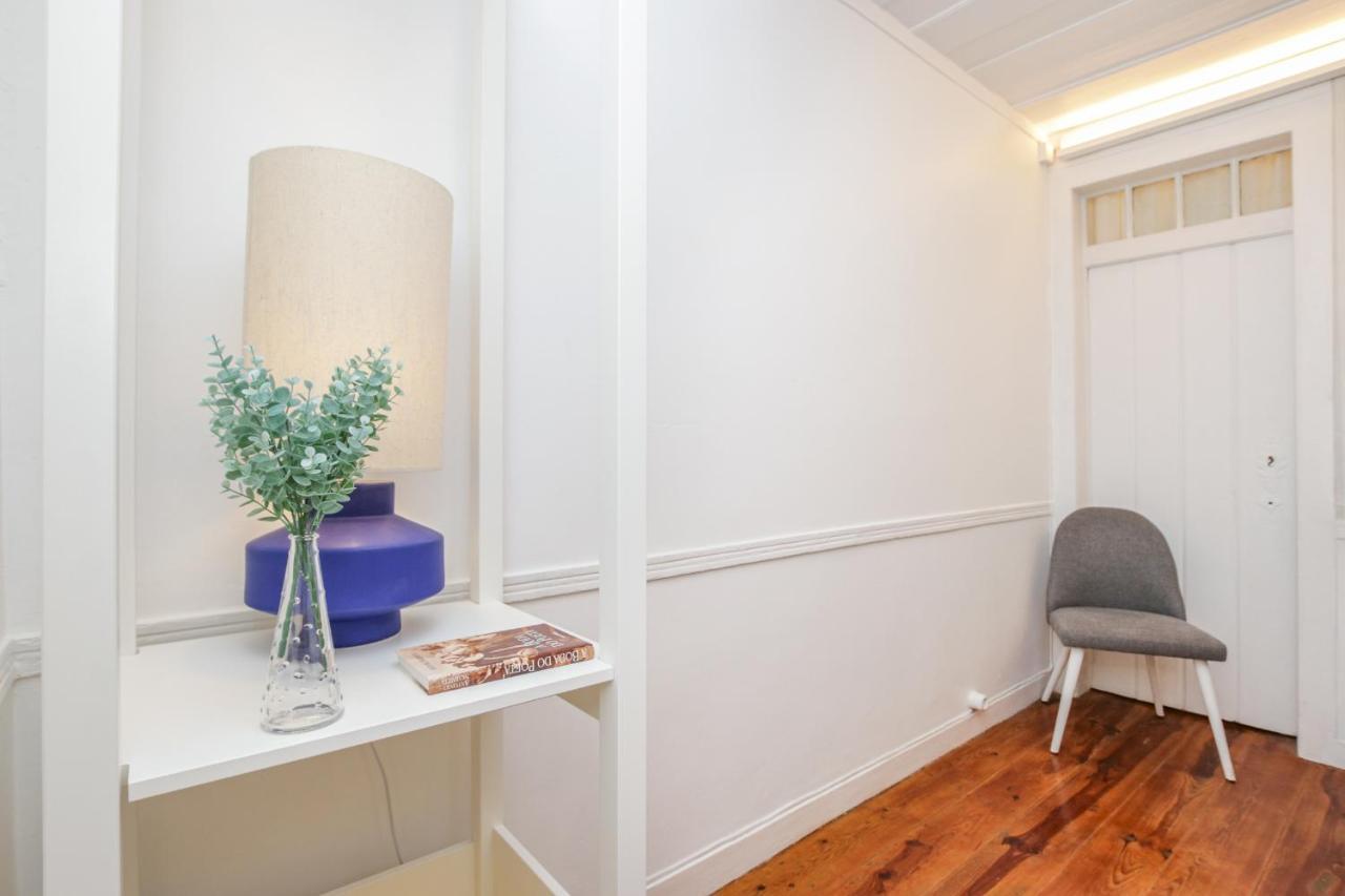Golden Cage Chiado - Charm Historic And Cozy Διαμέρισμα Lisboa Εξωτερικό φωτογραφία