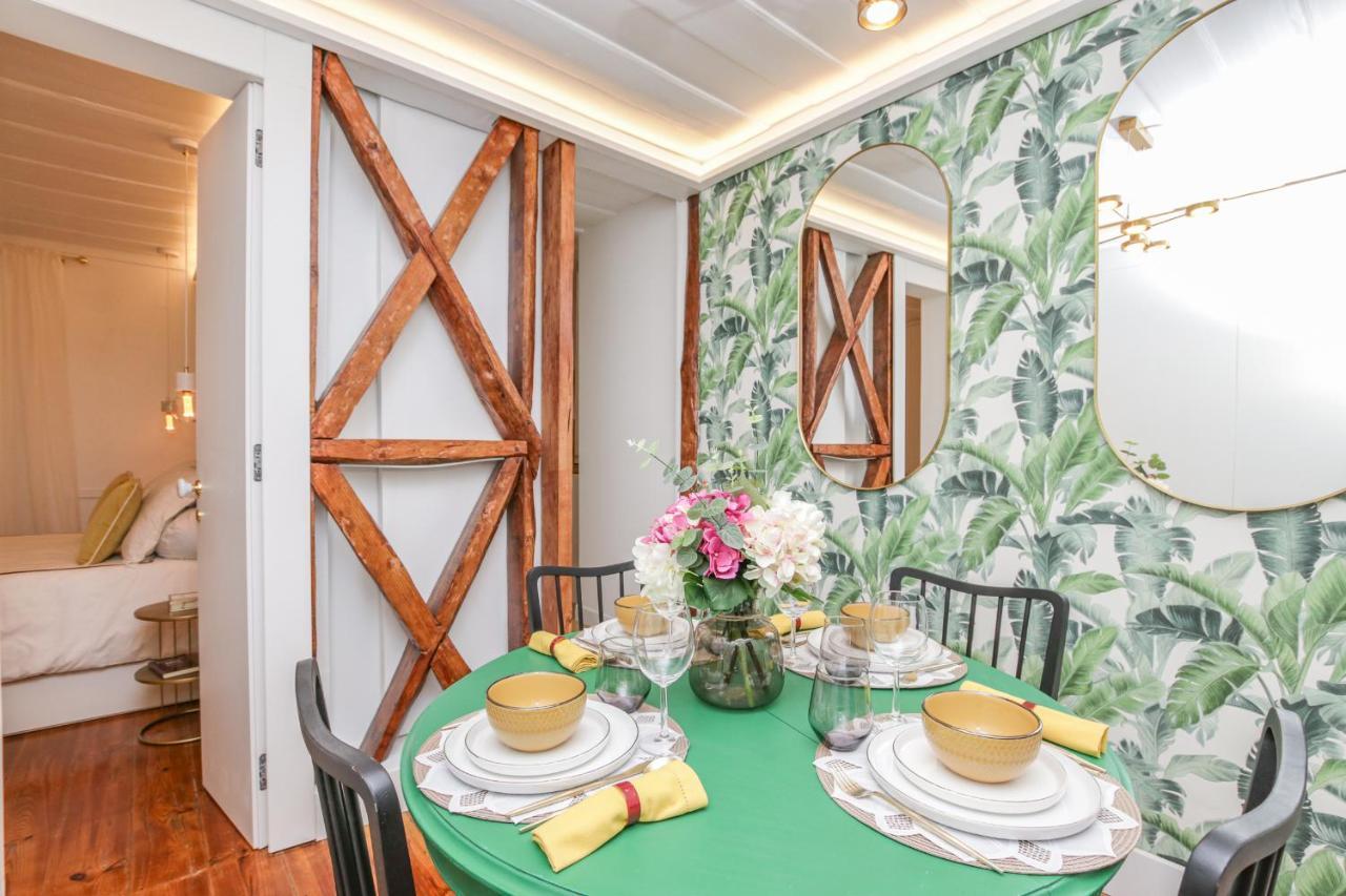Golden Cage Chiado - Charm Historic And Cozy Διαμέρισμα Lisboa Εξωτερικό φωτογραφία
